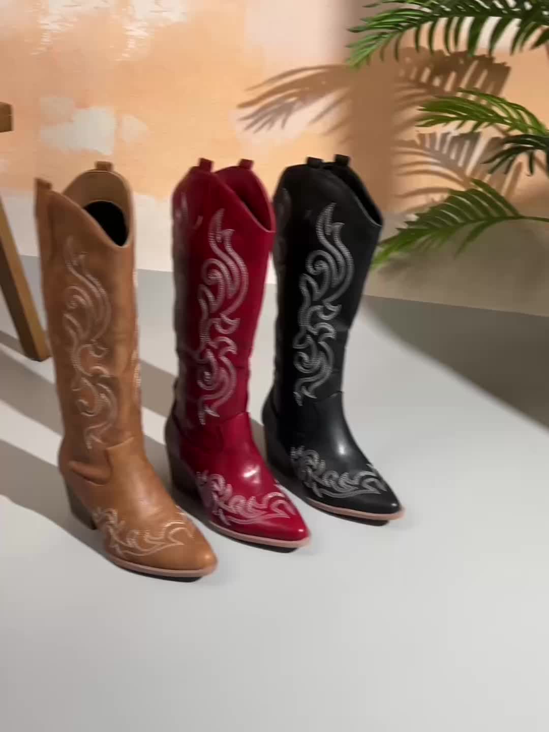 IMOGEN | EMBROIDERED COWBOY BOOTS