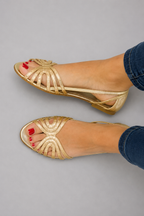 Saoirse | Golden Elegance Flat
