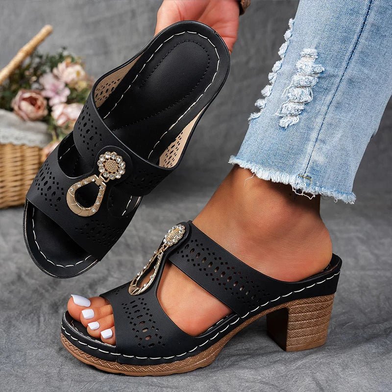 CLAIRE | CHIC ORTHOPAEDIC SANDALS