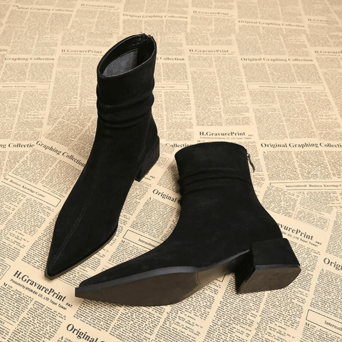 VERITY | POINTED SLOUCH ANKLE BOOTS